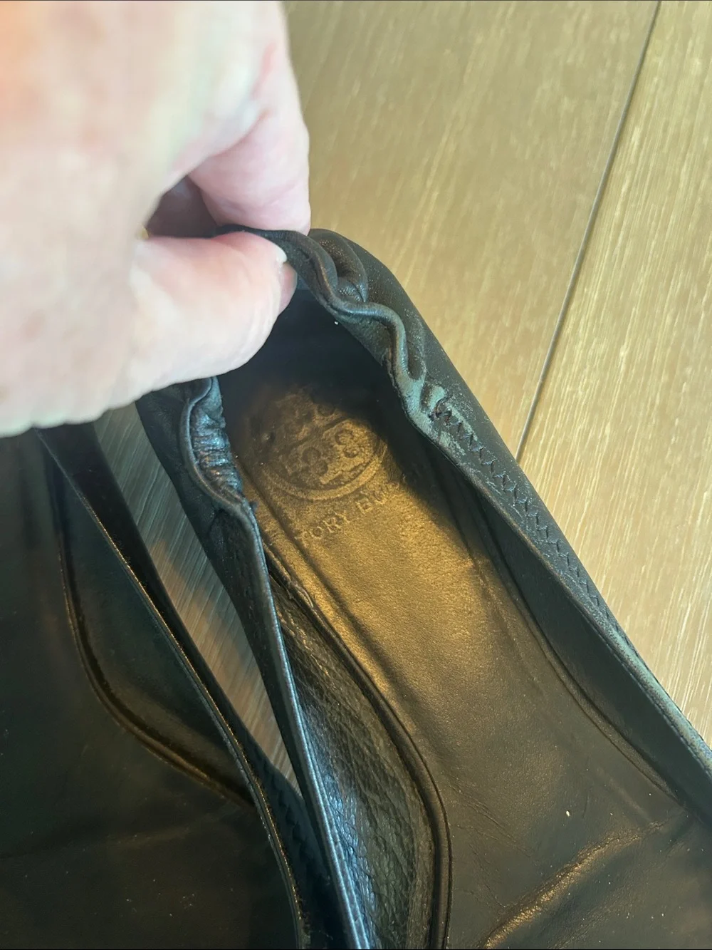 Tory Burch Black Leather Logo Round-Toe Ballet Flats